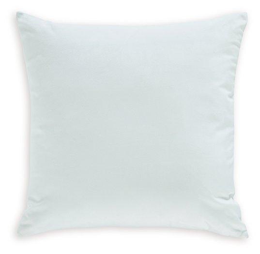 Adamund Pillow